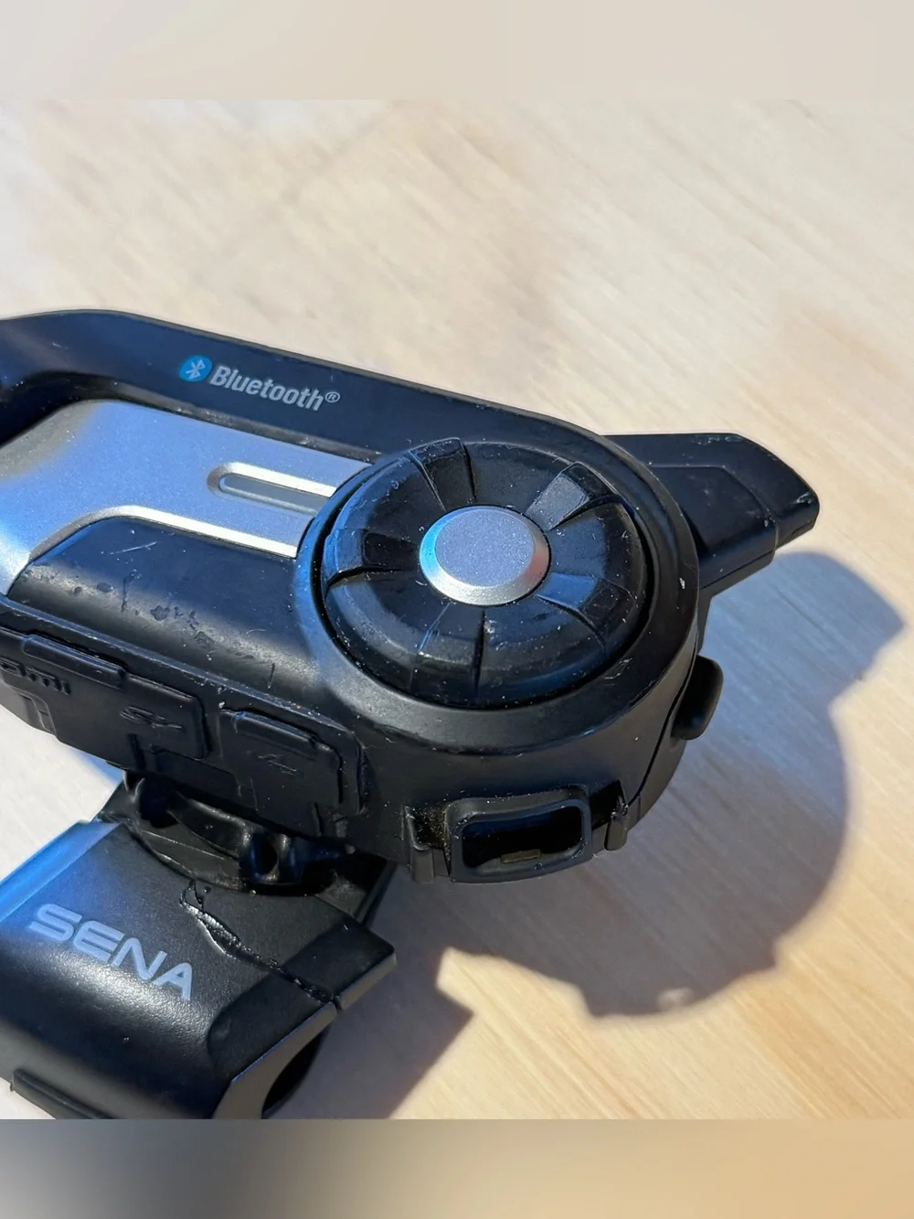 Sena 10C Blk w/Bluetooth Camera w/Clip MODULE ONLY “UNTESTED” No Charg Read Info